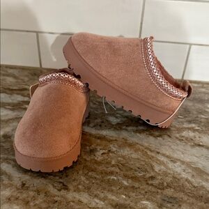 Kids Blush Pink Slip-On Shoes NWT